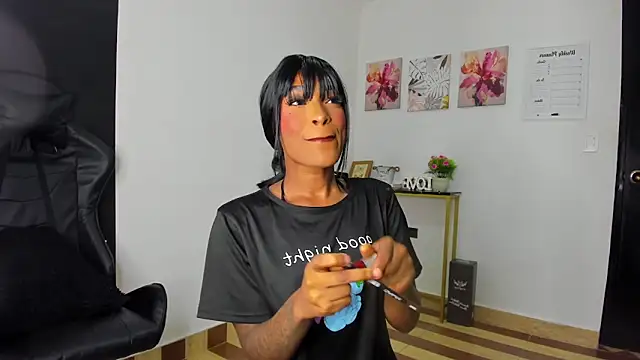 Emattaylor online show from October 12, 2025, 3:33 pm