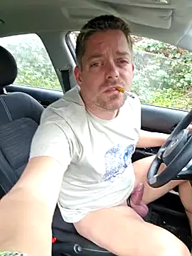 Trucker Hunter online show from December 6, 2024, 1:55 pm