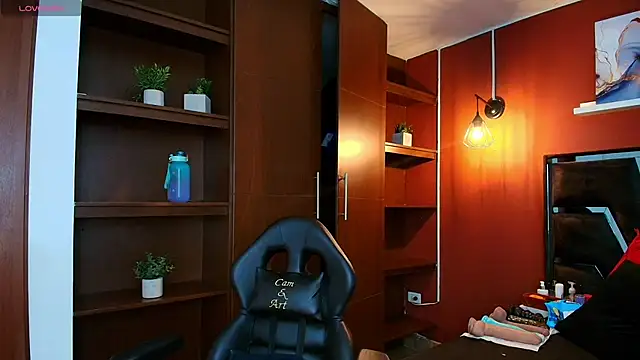 DacotaAndersonDirty online show from April 21, 2026, 11:05 am