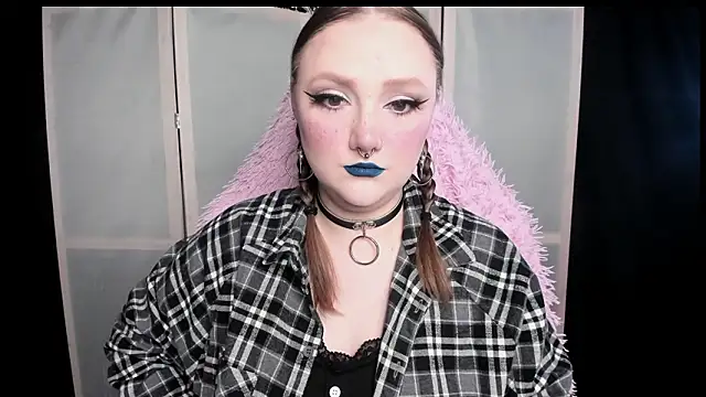 YourDyingBride online show from March 18, 2026, 3:31 am