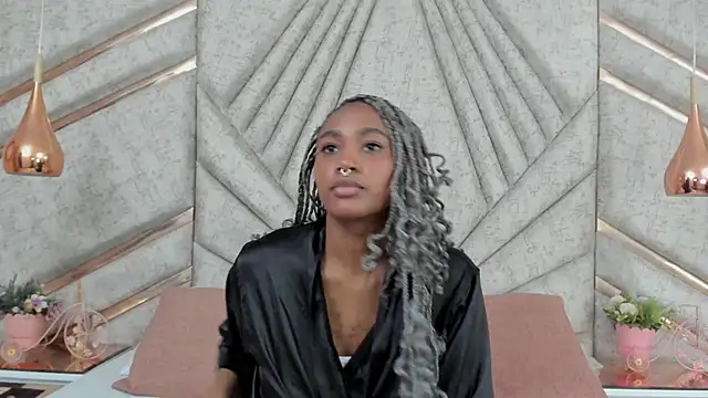 AgataRinaldi online show from March 6, 2025, 11:42 pm