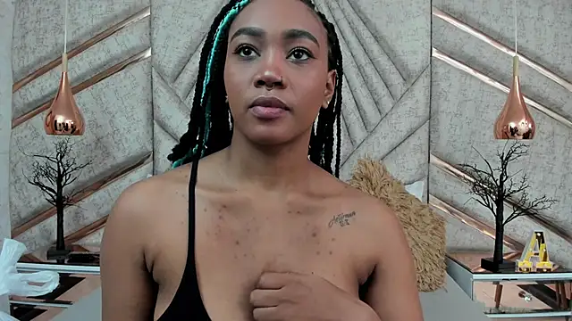 AgataRinaldi online show from December 4, 2025, 11:24 pm