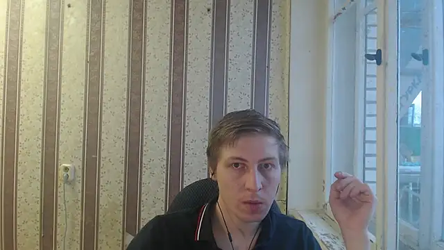 darienlarge online show from February 13, 2025, 2:20 pm