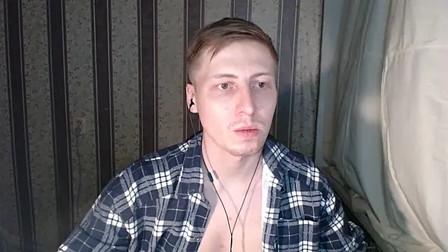 darienlarge online show from February 20, 2025, 8:14 pm