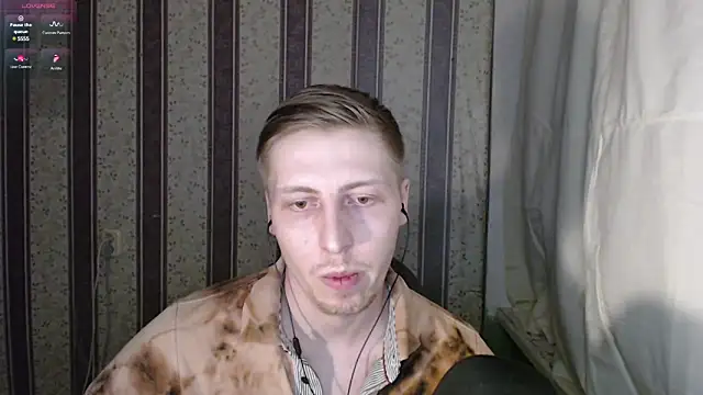 darienlarge online show from February 21, 2025, 9:54 pm