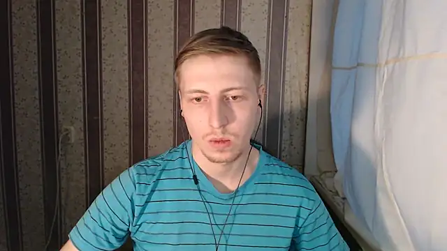 darienlarge online show from February 22, 2025, 3:03 pm