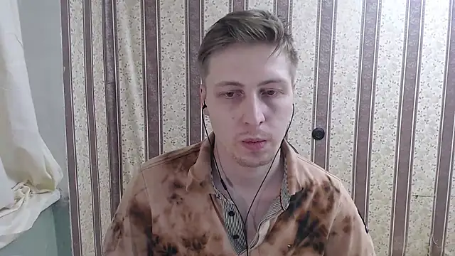 darienlarge online show from March 5, 2025, 10:10 pm