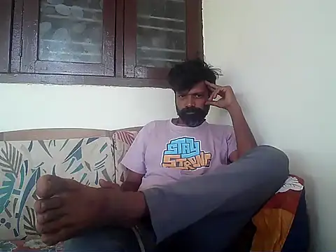 Snapshot of Indiaguy4u chatting on May 20, 2026, 8:20 am Indiaguy4u online show from May 20, 2026, 8:20 am