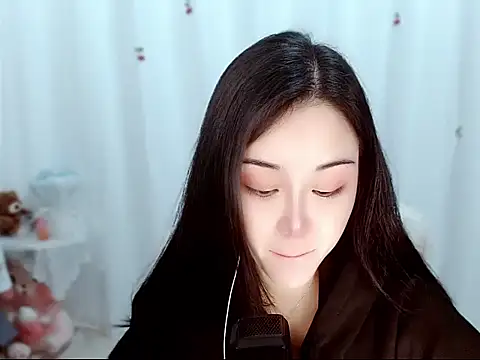 Angel-C online show from March 10, 2026, 1:43 am