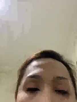 Sanieku online show from April 25, 2026, 1:52 pm