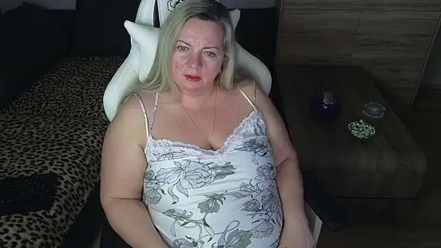 MolligSpielle online show from January 10, 2025, 1:32 am