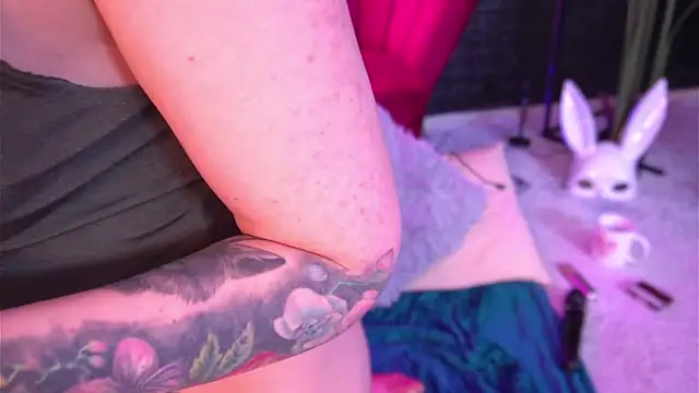 ScarlettQuate online show from December 7, 2024, 7:32 pm