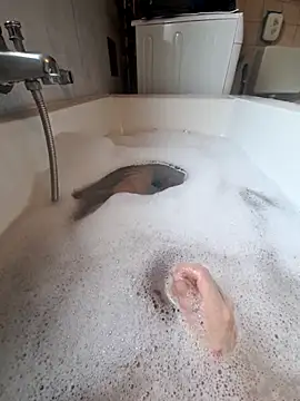 toeloverlive online show from March 12, 2026, 8:09 am