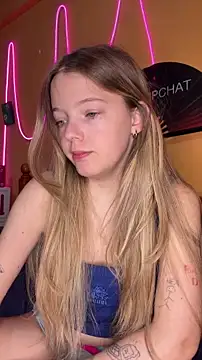 -veranito- online show from March 12, 2026, 3:01 am