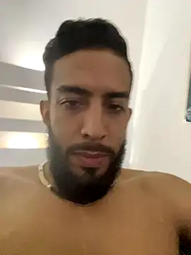 Alessandro  Rossi online show from September 17, 2025, 2:19 pm