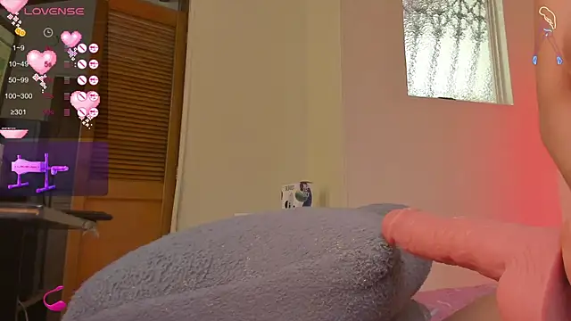 shanakendall online show from February 19, 2025, 5:27 pm