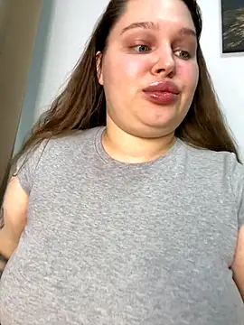 perfect sweety girl online show from October 12, 2025, 7:02 pm