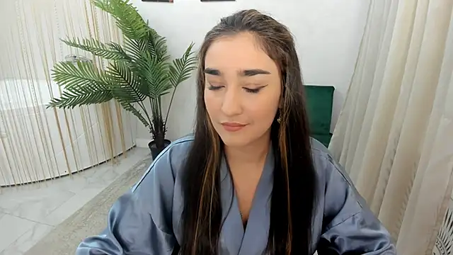 GoldenHeart 1 online show from April 23, 2026, 11:42 am