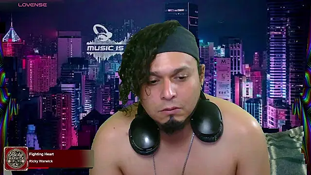 chino roz online show from February 22, 2025, 12:16 am