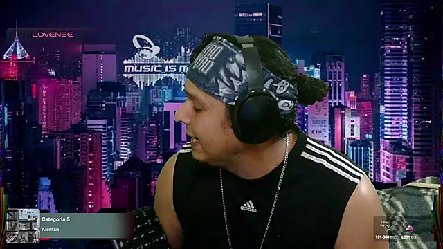 chino roz online show from February 25, 2025, 3:05 pm