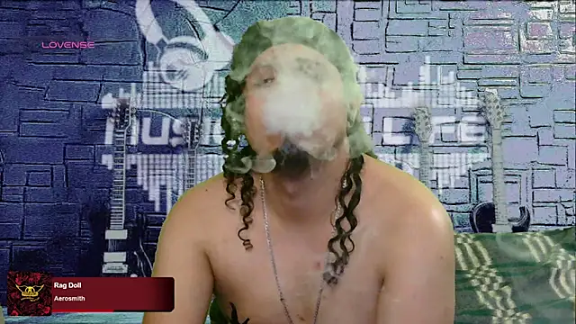 chino roz online show from February 28, 2025, 9:47 am