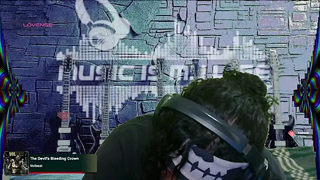 chino roz online show from March 6, 2025, 3:35 pm