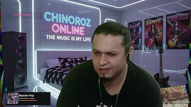 chino roz online show from September 10, 2025, 1:55 pm
