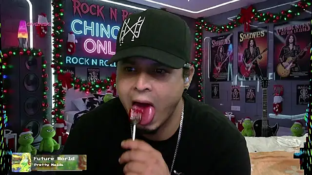 chino roz online show from December 22, 2025, 8:28 pm