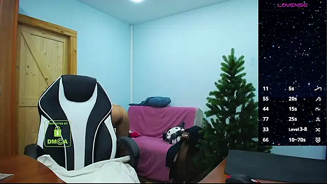 diamondjune online show from December 16, 2024, 1:21 am