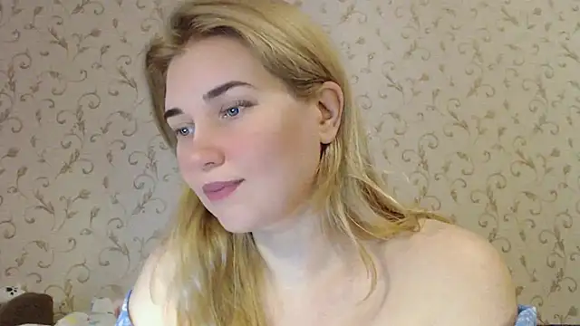 mmmPinUpGirl online show from September 12, 2025, 6:57 am