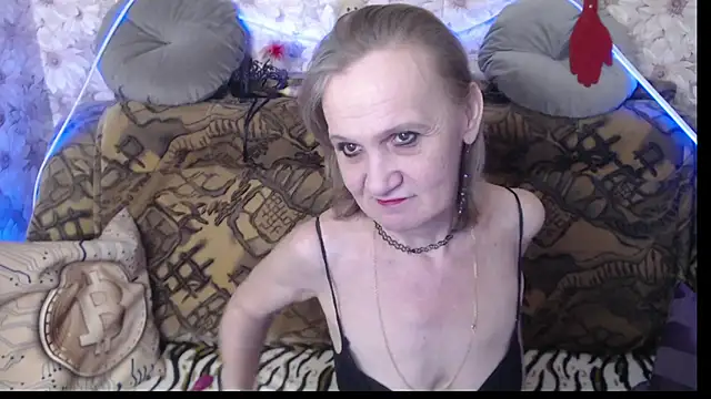 MissBekker online show from December 9, 2024, 7:18 pm