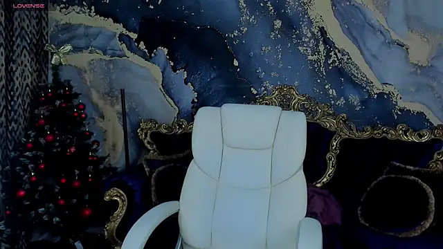 Daphne Moss online show from January 20, 2025, 2:03 pm