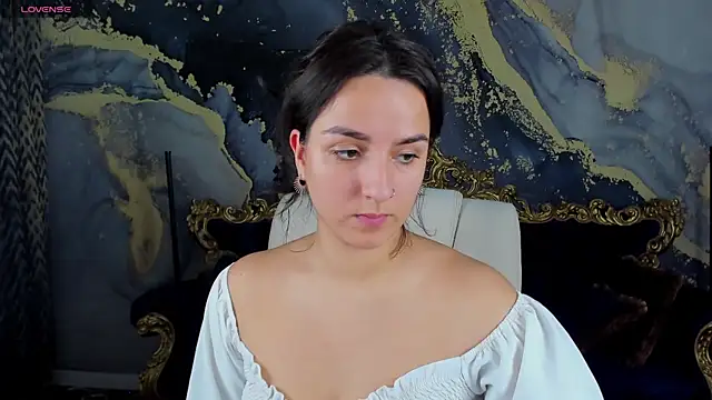 Daphne Moss online show from January 28, 2025, 2:21 pm