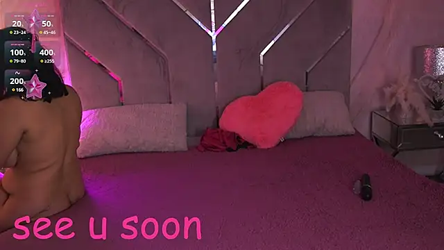 Daphne Moss online show from March 17, 2025, 7:58 pm