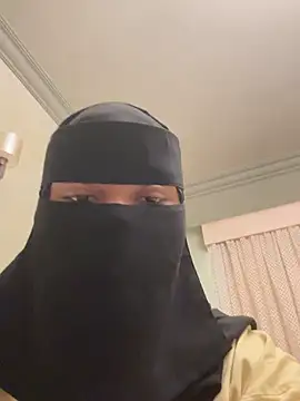 Submissive Arab online show from September 24, 2025, 11:13 am