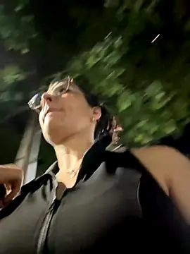  Niah  online show from November 1, 2025, 11:29 pm