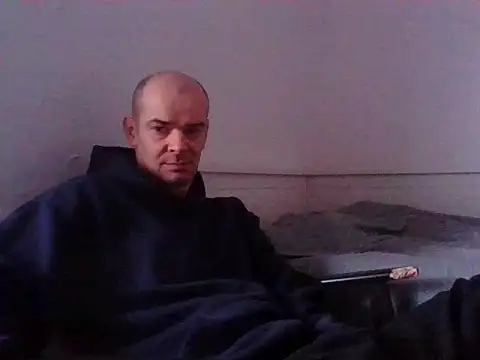 Snapshot of BadRec40 chatting on February 22, 2026, 6:57 am BadRec40 online show from February 22, 2026, 6:57 am