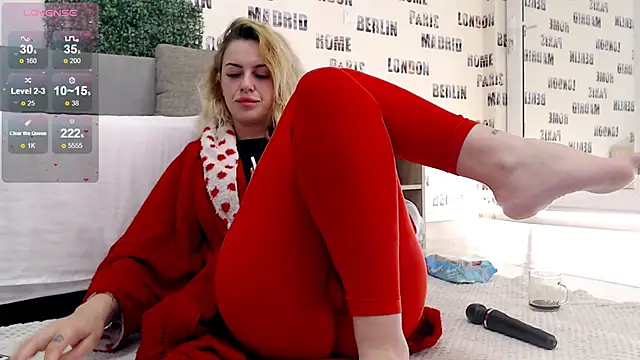 sweetdaiana23 online show from March 11, 2025, 12:44 am