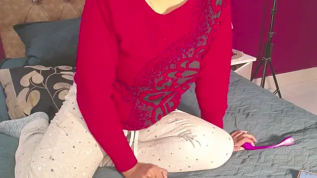 Naughty nightz online show from December 15, 2024, 3:42 pm