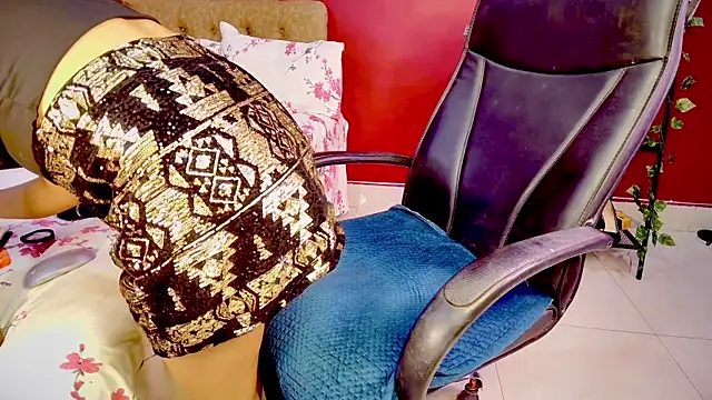 Naughty nightz online show from February 15, 2025, 6:01 pm