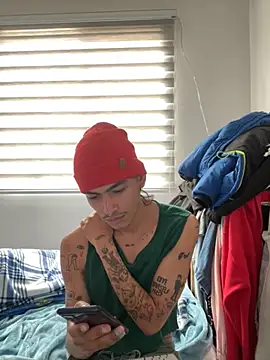 sorry-mom69 online show from October 7, 2025, 2:14 pm