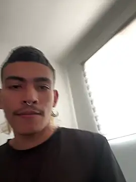 sorry-mom69 online show from April 2, 2026, 1:53 pm