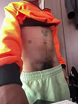 sorry-mom69 online show from April 22, 2026, 3:57 pm