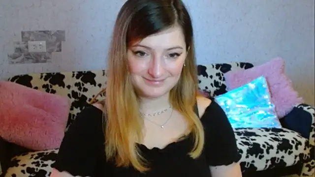 Arielsssplash online show from November 4, 2025, 8:02 am