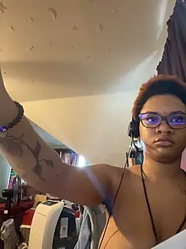 nickytheehawtie online show from March 7, 2026, 2:58 pm