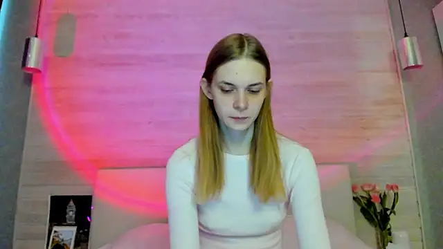 molly hunt  online show from March 6, 2026, 3:47 am