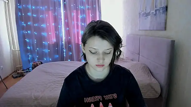 SoniNesti online show from February 19, 2025, 11:06 am