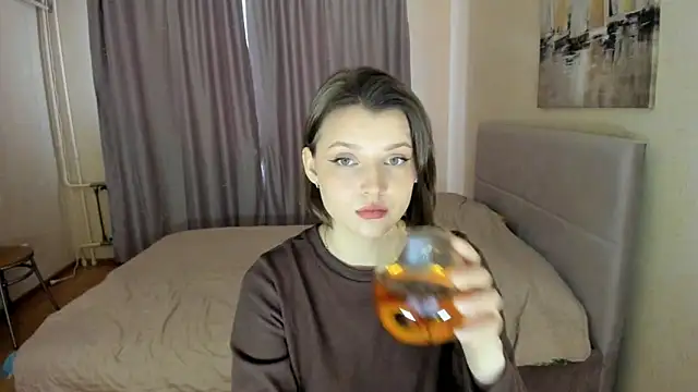 SoniNesti online show from March 14, 2025, 11:56 am