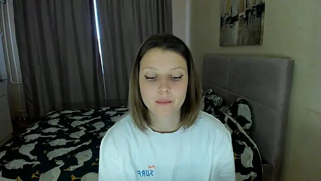 SoniNesti online show from September 9, 2025, 2:49 pm