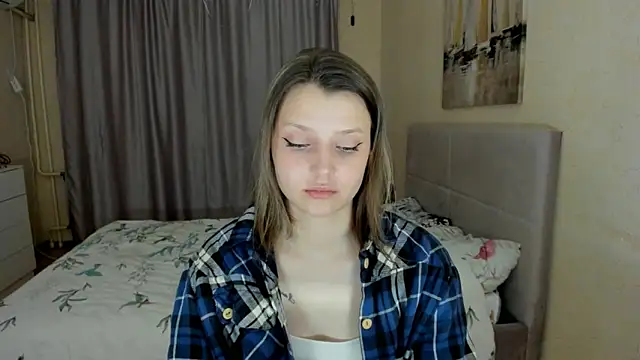 SoniNesti online show from October 3, 2025, 3:09 pm